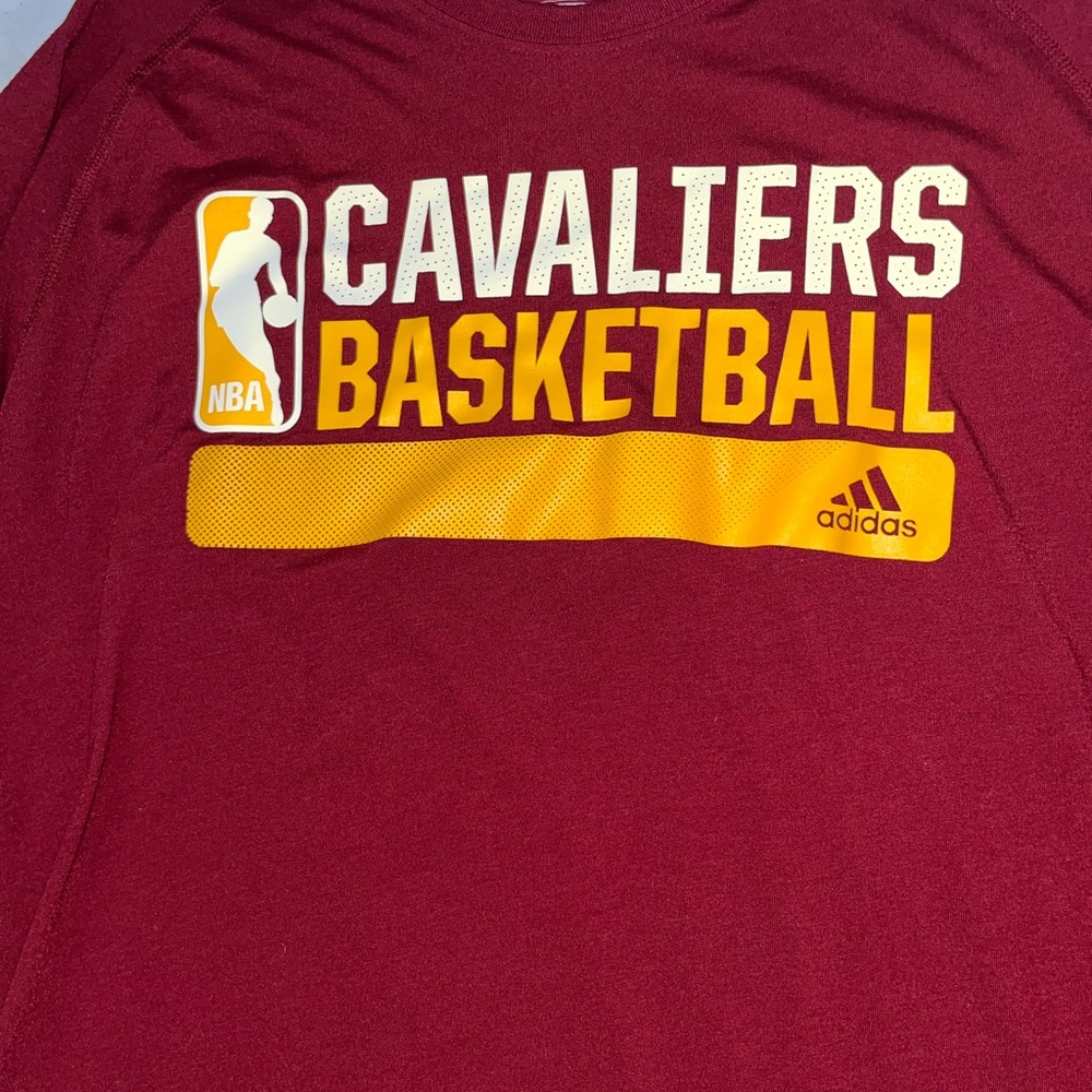 NWOT NBA Adidas Cleveland Cavaliers Athletic Top